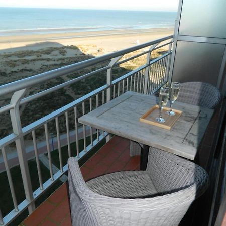 Schoonzicht Apartment Oostduinkerke Exterior foto